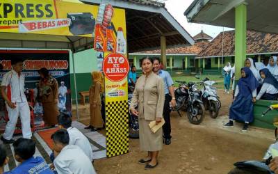 SMK Angkasa Menyelenggarakan Service Gratis